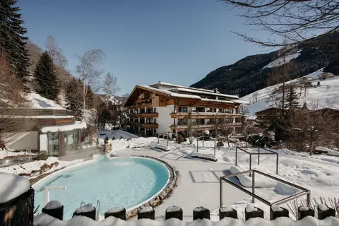 Familien-& Gartenhotel Theresia in Saalbach-Hinterglemm