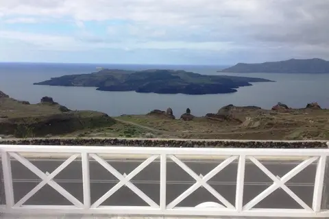 Philippion in Φηρά Θήρας — foto 29