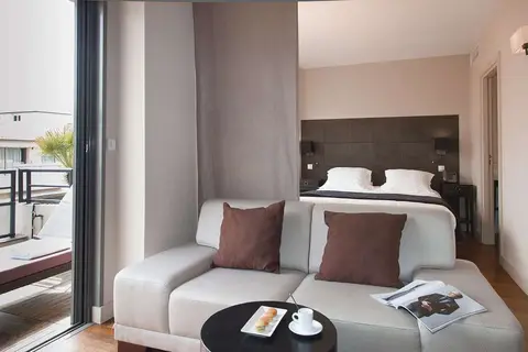 Nehô Suites Cannes Croisette in Cannes — foto 14