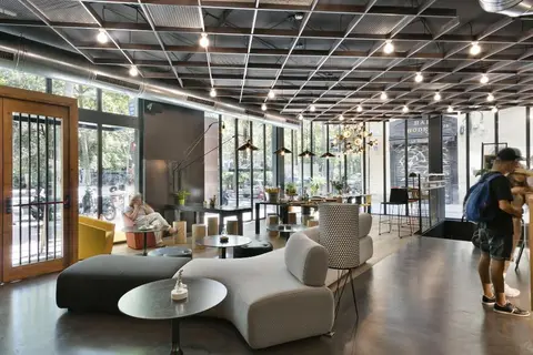 Niu Barcelona in Barcelona