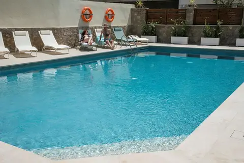 Hotel Coral Boutique in Torroella de Montgrí — foto 3