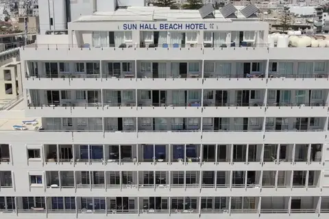Sun Hall Beach Hotel Apts in Larnaca — foto 7