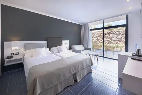 Mirador Papagayo by LIVVO in Yaiza — foto 9