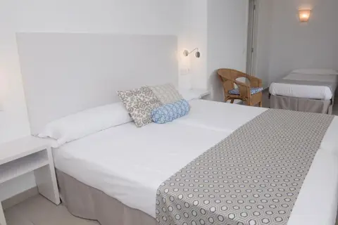 Chevy Hotel & Suites in Cala Ratjada — foto 30