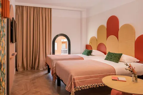 Ibis Styles Sevilla Santa Justa foto 2