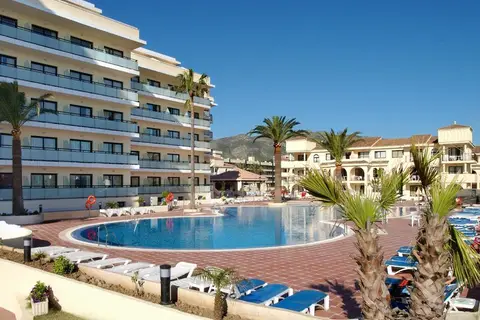 Resort Hotel Puente Real in Torremolinos — foto 2