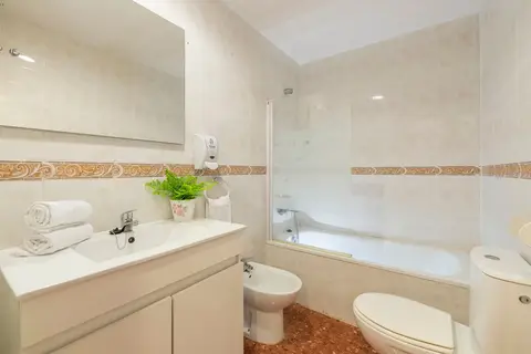 Appartementen Els Llorers in Lloret de Mar — foto 17