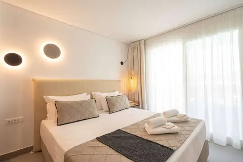 Mirablue Luxury Residences in Πευκοχώρι — foto 6
