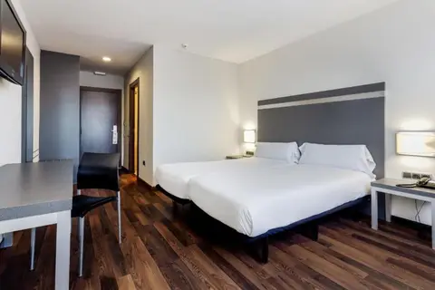 B&B Hotel Oviedo in Oviedo — foto 9