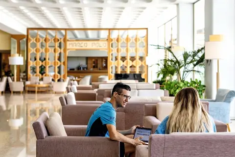 Constantinou Bros Pioneer Beach Hotel in Paphos — foto 30