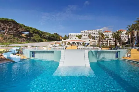 Grand Muthu Oura View Beach Club in Albufeira