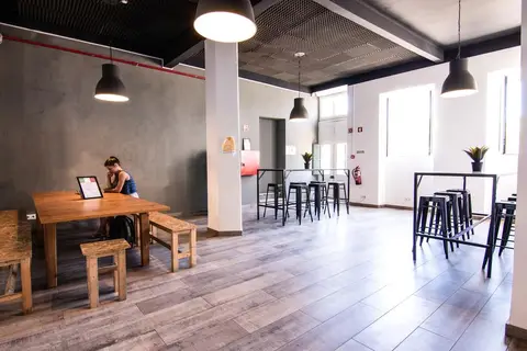 Hostellicious in Mexilhoeira Grande — foto 16