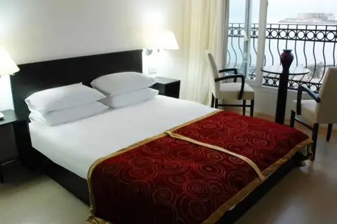 Ada Beach Hotel in Alsancak — foto 6