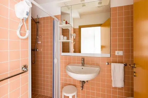 Hotel Cavallino Bianco in Ca' di Valle — foto 16
