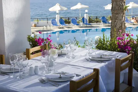 Maritimo Beach Hotel in Δημοτική Ενότητα Χερσονήσου — foto 11