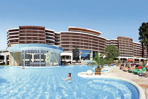 Flamingo Grand Hotel & Spa in Оброчище — foto 11