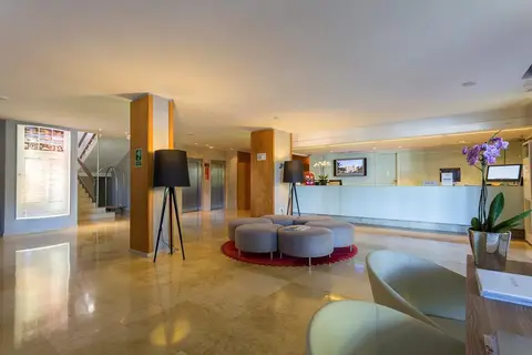 Palladium Cala Llonga in Santa Eulària des Riu — foto 5