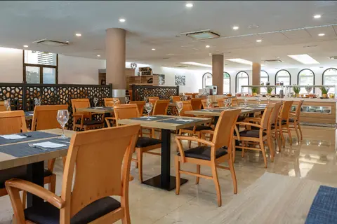 Medplaya Hotel Monterrey in Castell d'Aro, Platja d'Aro i s'Agaró — foto 9