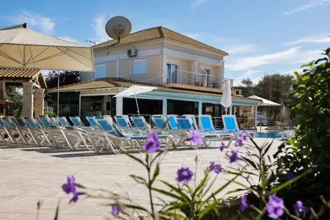 Kavos Plaza in Δημοτική Ενότητα Λευκιμμαίων — foto 24