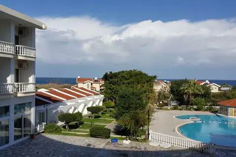 Hotel Sempati in Lapta — foto 16