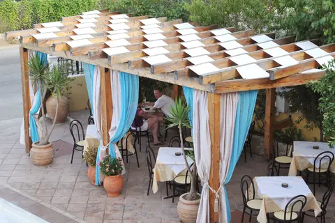 Makis Louvlis Apartments & Studios in Δημοτική Ενότητα Μελιτειέων — foto 11