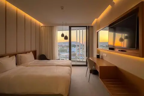 Radisson Larnaca Beach Resort in Ορόκλινη — foto 6