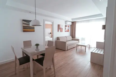 Aparthotel Puerto Azul in Marbella — foto 15