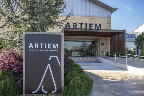 Artiem Asturias in Villaviciosa, foto 15
