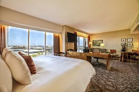 Miyako Hybrid Hotel in Torrance — foto 4