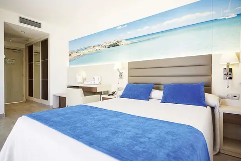 Invisa Hotel Club Cala Verde in Es Figueral — foto 28
