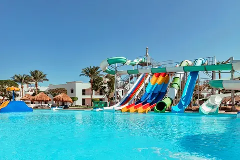Sunrise Alma Bay Resort in Al Hadaba — foto 4