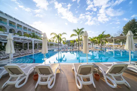 Karmir Resort & Spa in Göynük — foto 4