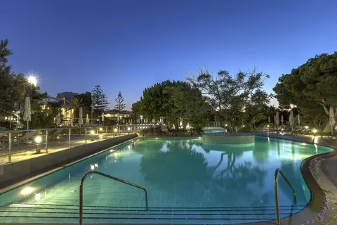 Caravia Beach Hotel & Bungalows in Μαρμάρι — foto 2