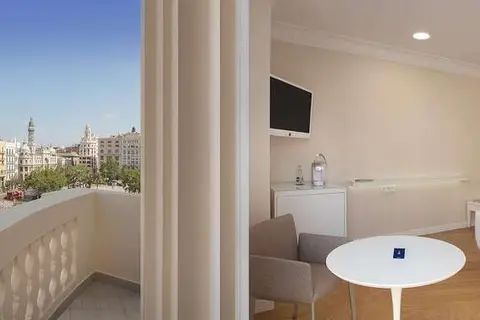 Melia Plaza in Valencia — foto 18