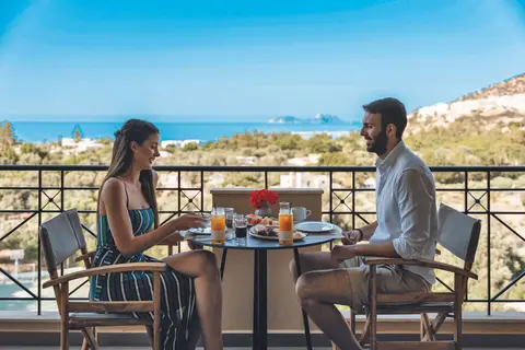 Paralos The Maxine in Αγία Γαλήνη — foto 4