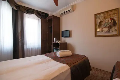 Mevlana Hotel in Fatih — foto 20