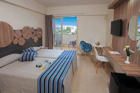 Nelia Beach Hotel in Ayia Napa — foto 20