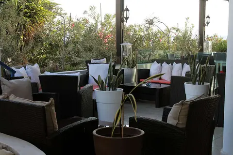 Vrachia Beach Hotel & Suites in Kissonerga — foto 13