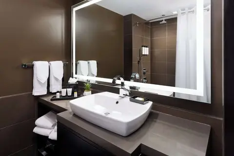 M Social Hotel New York Times Square in New York — foto 17