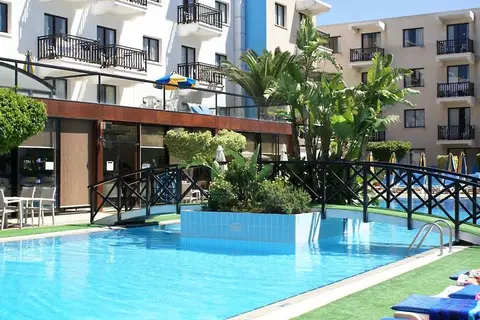Anemi Hotel & Suites Paphos in Paphos — foto 14