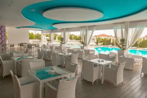 Sveltos Hotel in Ορόκλινη — foto 8