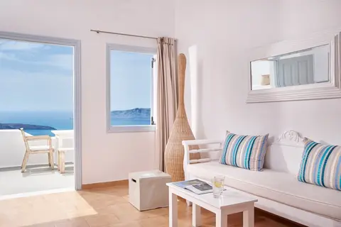 Mill Houses New Elegant Suites in Santorini Yachting Club, foto 9