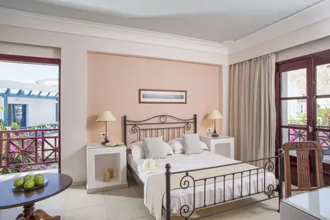 Veggera Hotel in Perissa Santorini — foto 3