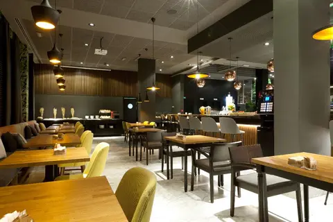 Hotel Malcom & Barret in Valencia — foto 29