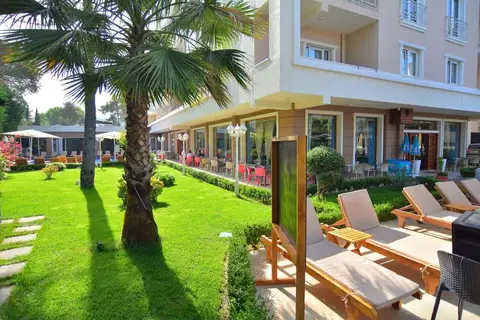 Sandy Beach Hotel in Golem, foto 17