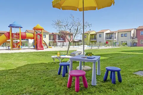 Belvedere Village in Castelnuovo del Garda — foto 21