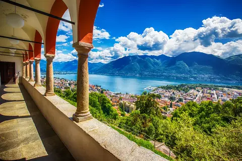 Noord-Italië en Zwitserland, Domodossola in Domodossola, foto 14