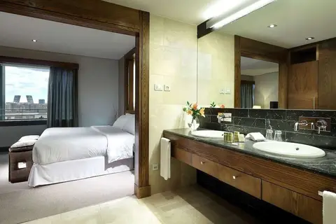 Eurostars Suites Mirasierra in Madrid — foto 30