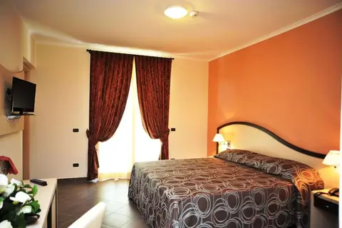Hotel Ristorante Villa Icidia in Frascati, foto 4