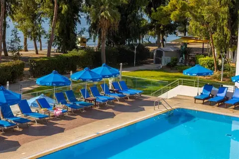 Park Beach Hotel in Γερμασόγεια — foto 15